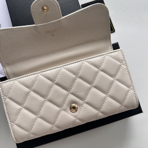 コピーシャネル激安財布全体デザイン